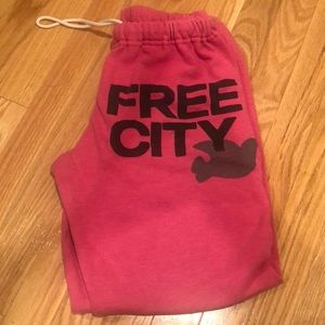 Free city sweatpants